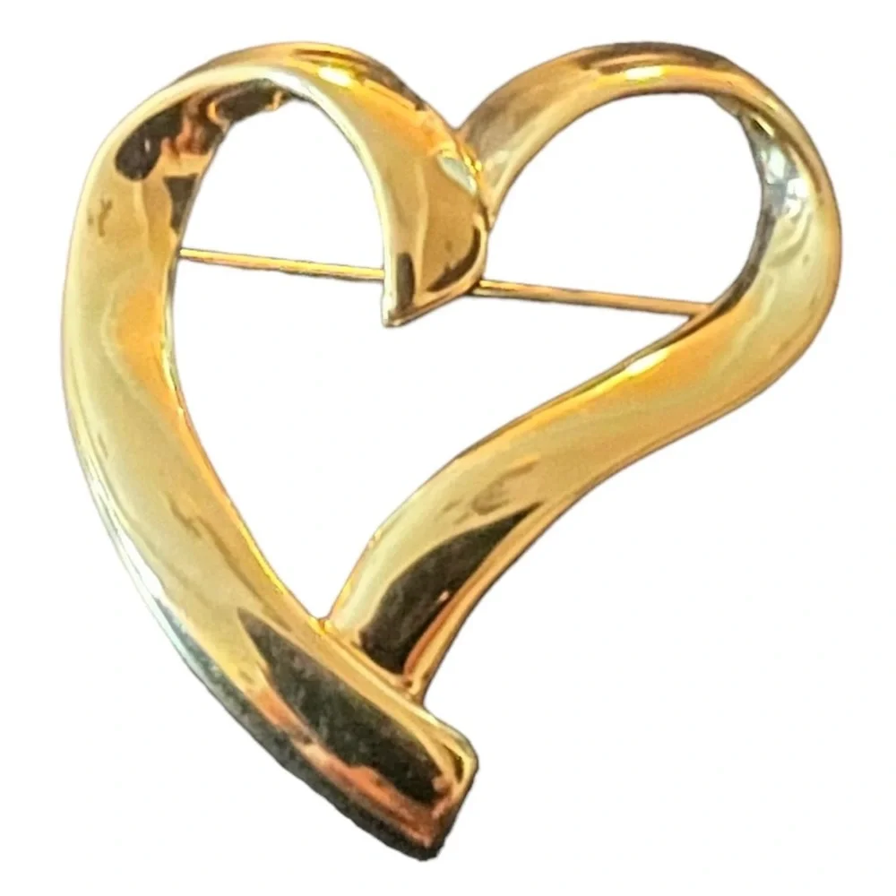 Large Vintage Gold Heart Brooch, Goldtome 1980’s Large Heart Pin
